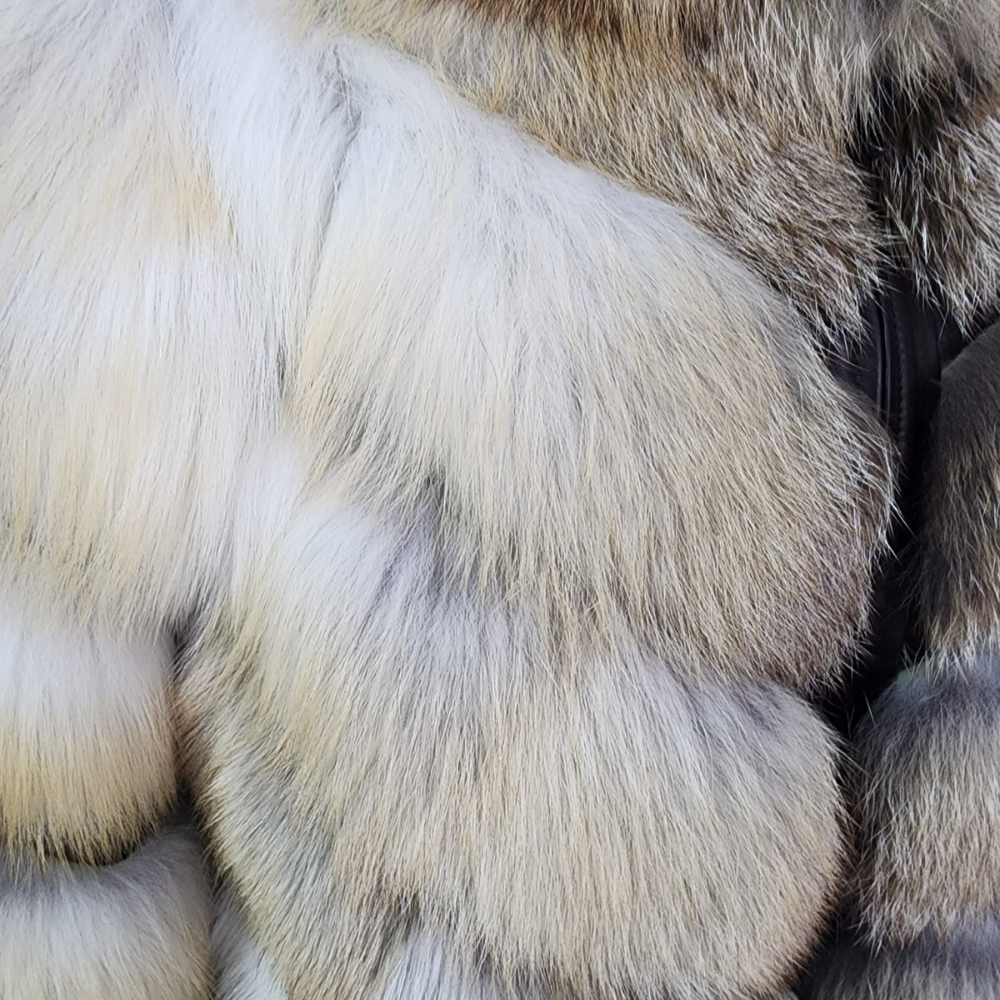 Women's Natural golden island fur hooded jacket