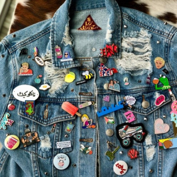 Pins and Buttons — material detail