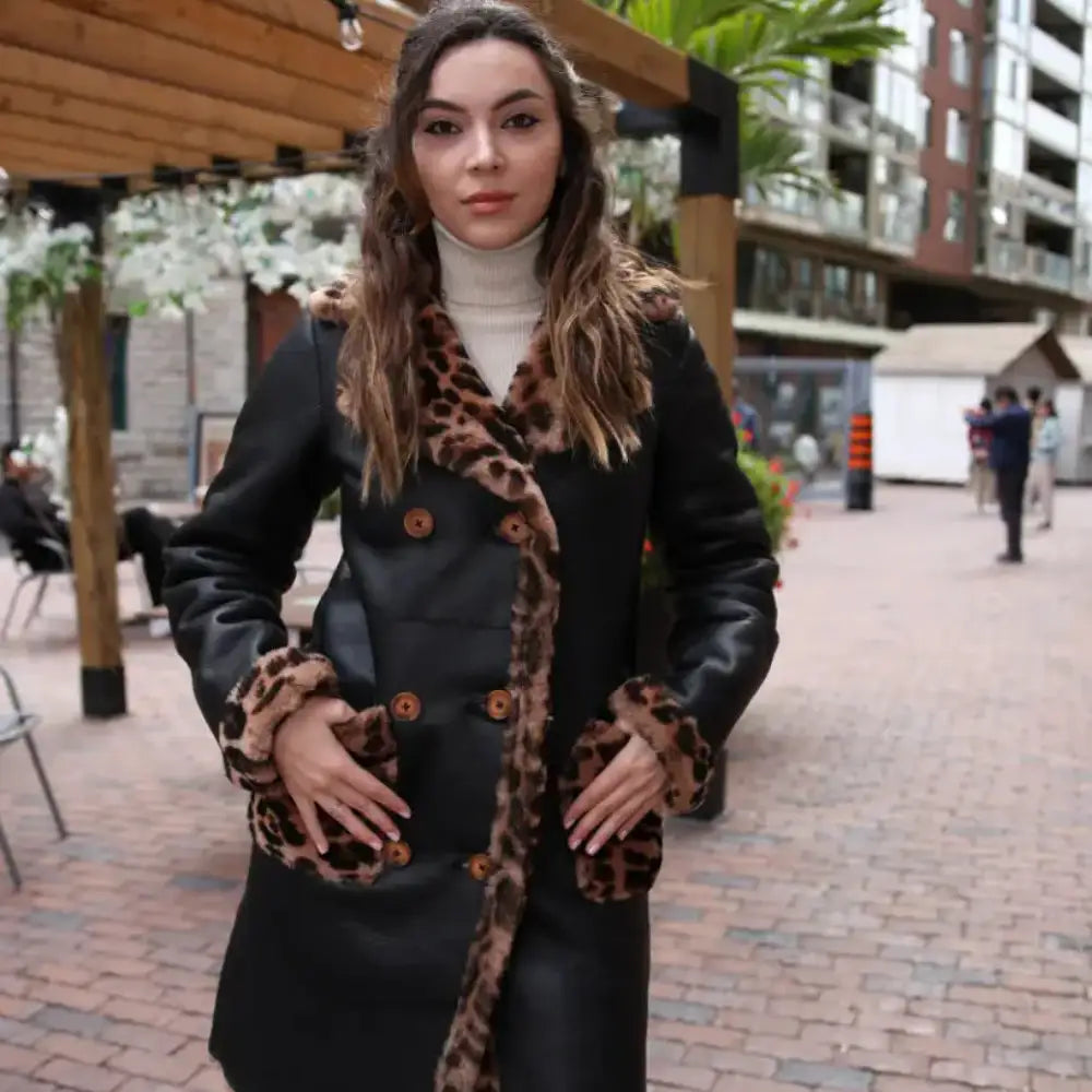 Model wearing Seraphina Leopard Print Oversized Double Breasted Shearling Leather Coat fashion winter outfit